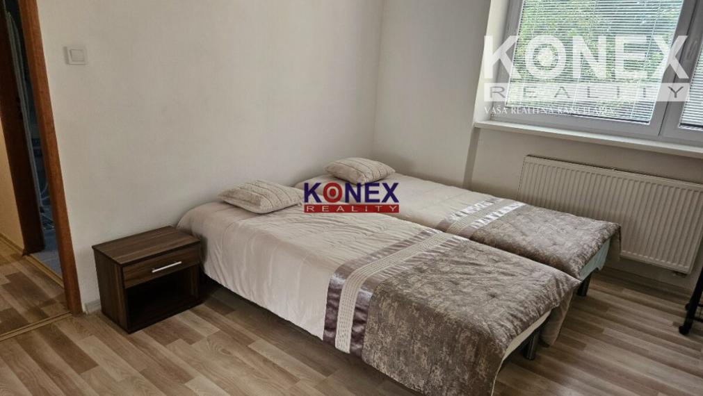 NA PREDAJ: 3-izbový byt v centre Michaloviec – Námestie osloboditeľov