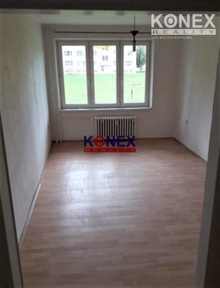 3-izbový byt rozdelený na 2 bytové jednotky – Veľké Kapušany