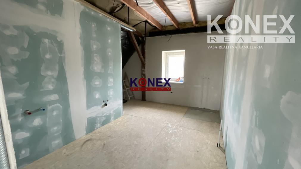 SKVELÁ PONUKA! Nový podkrovný apartmánový byt (3-iz.) MICHALOVCE