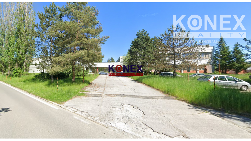 NA PREDAJ - ROZSIAHLY PRIEMYSELNÝ AREÁL v meste SNINA