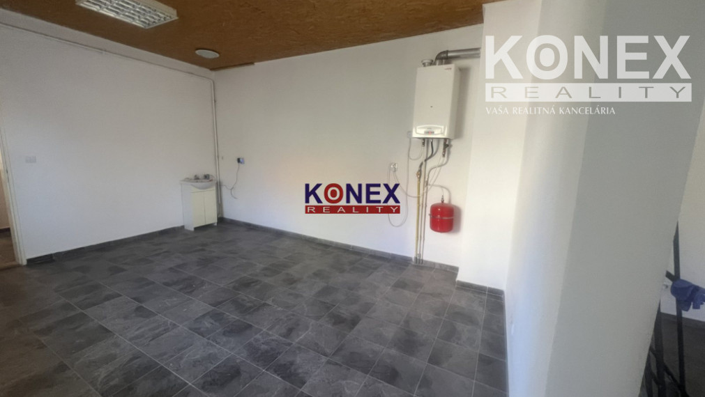 PODNIKATEĽSKÝ OBJEKT/OBCHODNÉ PRIESTORY v CENTRE Sečoviec