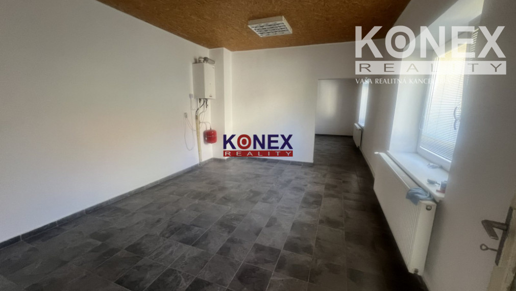 PODNIKATEĽSKÝ OBJEKT/OBCHODNÉ PRIESTORY v CENTRE Sečoviec