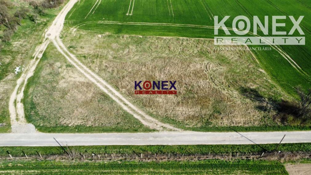 NOVINKA! ROZĽAHLÝ POZEMOK – VRANOV NAD TOPĽOU