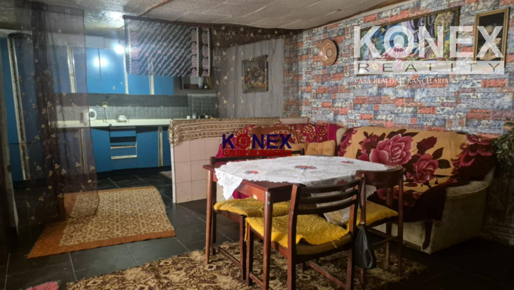 Na predaj priestranný rodinný dom v obci Drahňov