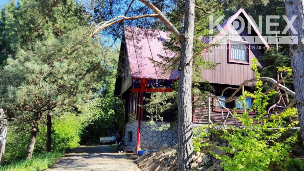 Rekreačná CHATA v obľúbenej oblasti Domaša – časť Dobrá