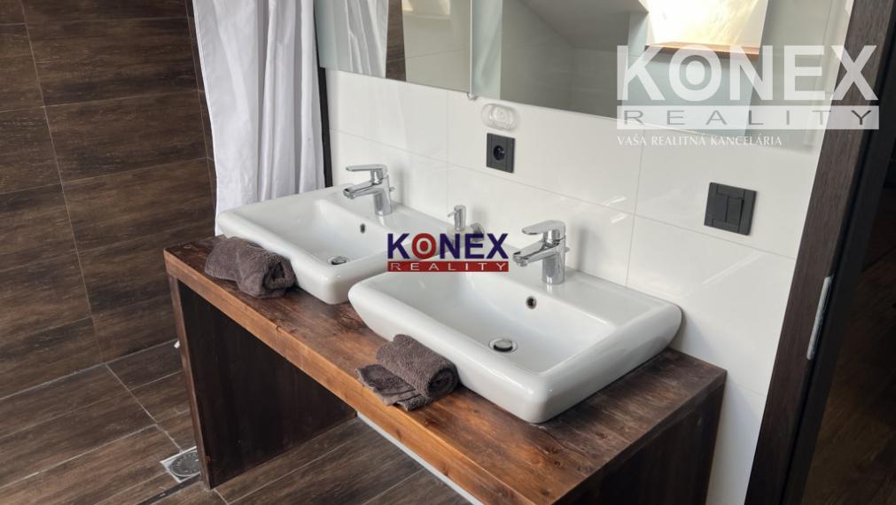 SUPER PONUKA! Krásny rodinný dom v Sobranciach