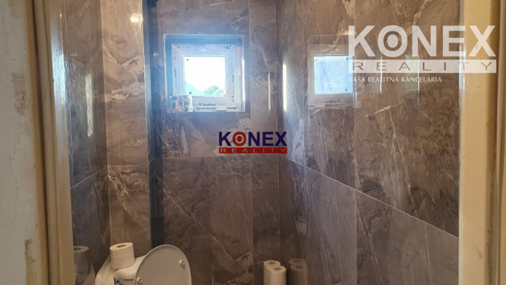 NA PREDAJ Poschodový rodinný dom v obci Senné