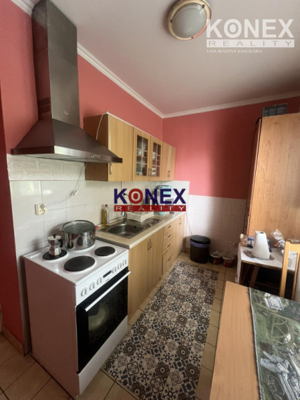 NA PREDAJ –  3 Izbový byt Veľké Kapušany