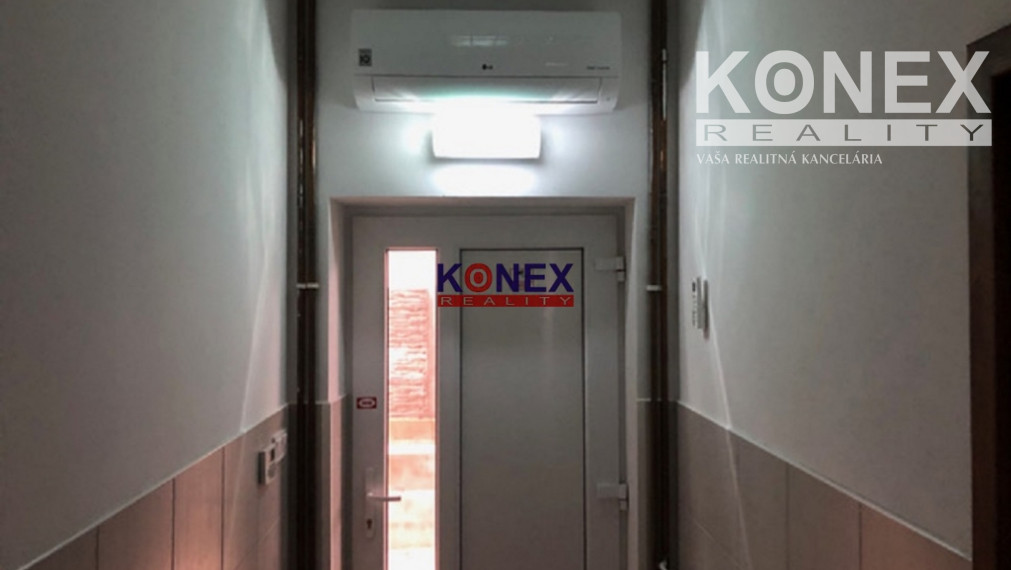 NA PREDAJ! TROJPODLAŽNÝ POLYFUNKČNÝ OBJEKT V SNINE