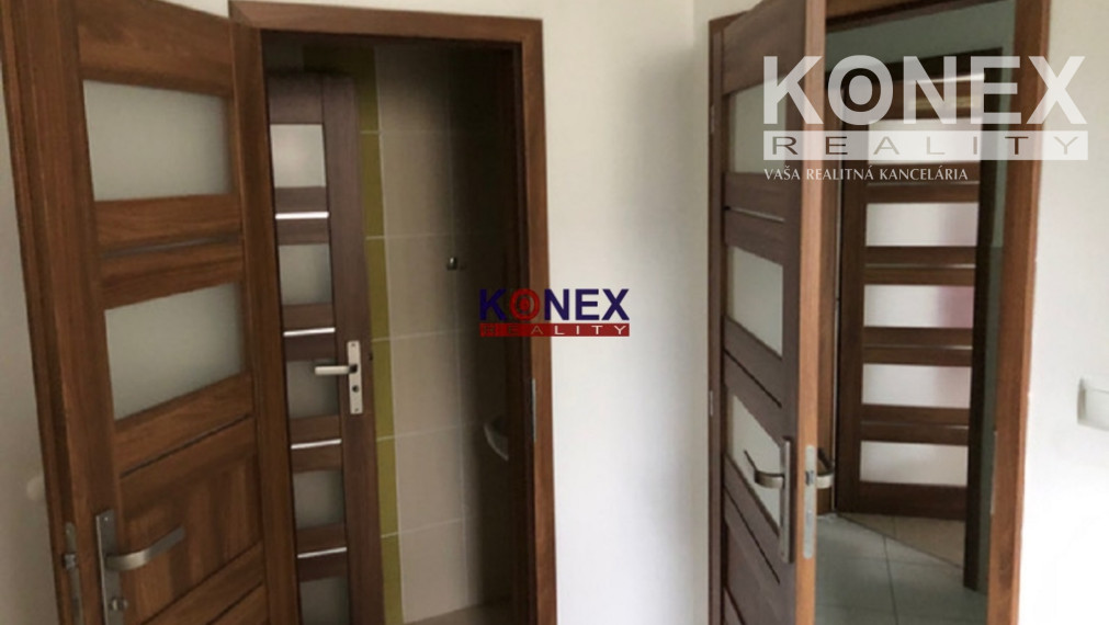 NA PREDAJ! TROJPODLAŽNÝ POLYFUNKČNÝ OBJEKT V SNINE