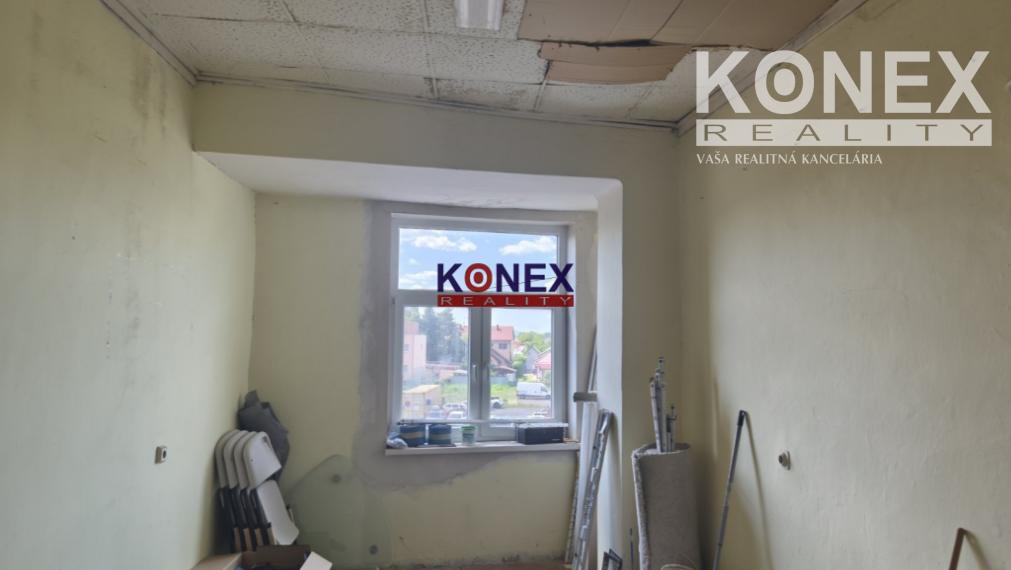 NA PREDAJ – MULTIFUNKČNÁ BUDOVA v centre Sobraniec