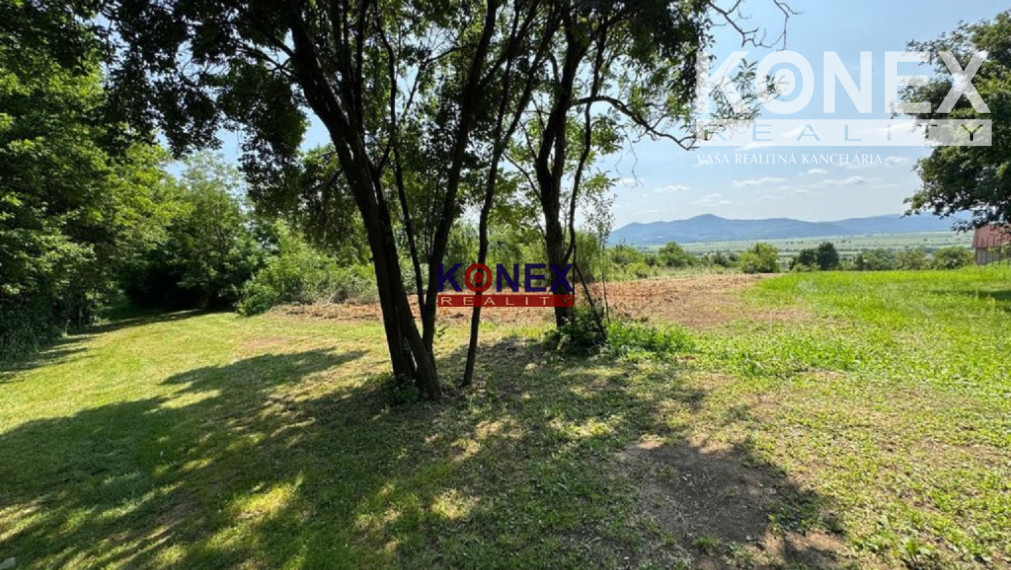 NA PREDAJ –  pozemok v obci LUHYŇA