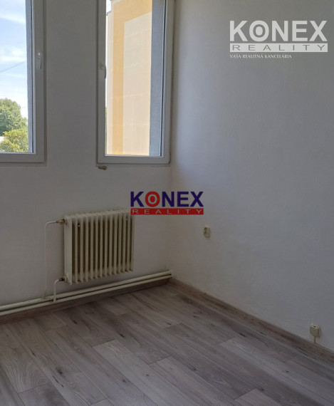 ID-2533 NA PRENÁJOM! Kancelárske priestory na ul. Masarykovej v Michalovciach