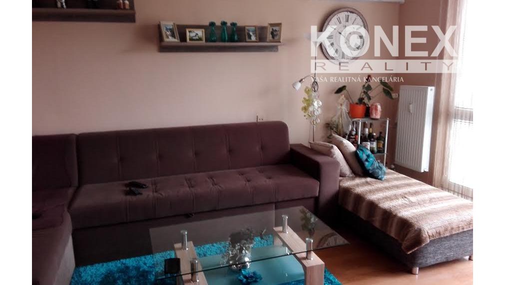 NA PREDAJ - 4-izbový byt v meste Michalovce