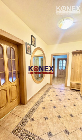 Priestranný 3-izbový byt po rekonštrukcii - Partizánska ulica, Humenné