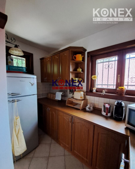 Krásna rekreačná chata na DOMAŠI - NA PREDAJ