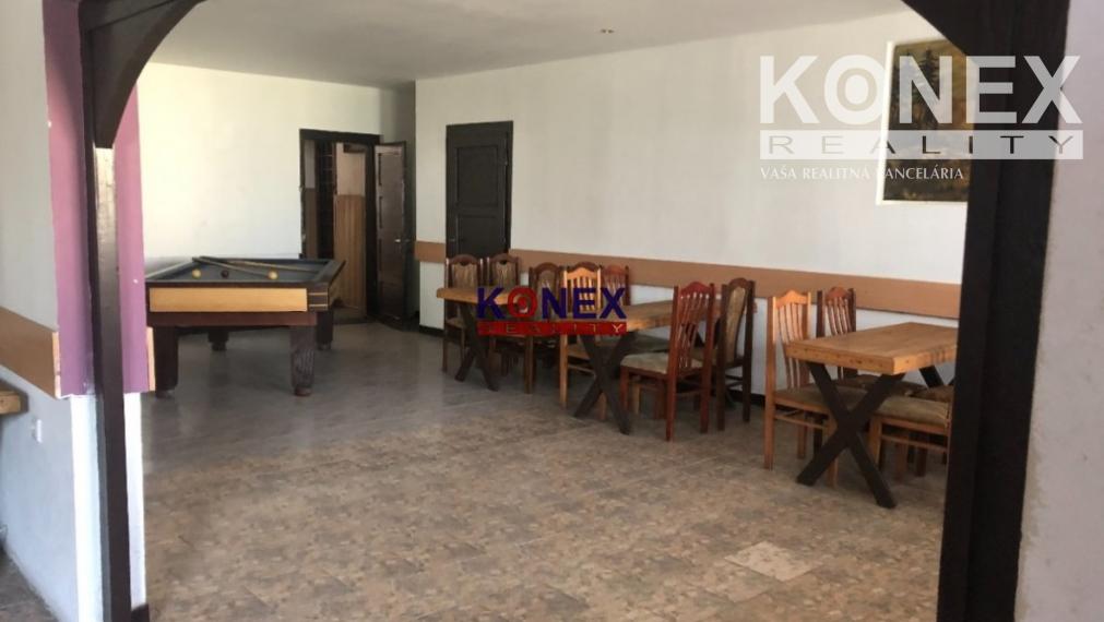 NA PREDAJ Polyfunkčný objekt v Rakovci nad Ondavou