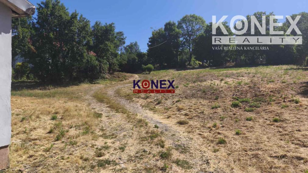 NA PREDAJ Polyfunkčný objekt v Rakovci nad Ondavou