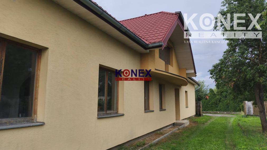 Dvojpodlažný priestranný dom na predaj - Sobrance – Komárovce