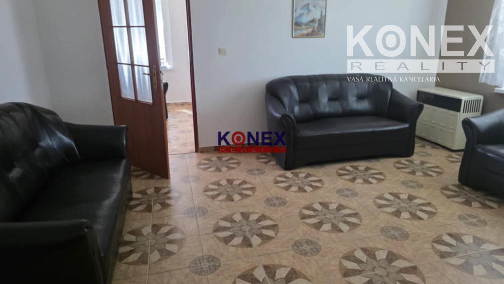 PREDAJ PRIESTRANNÉHO rodinného domu – VEĽKÝ HOREŠ