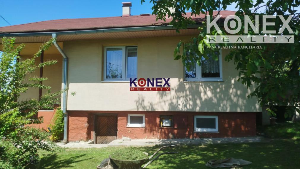 PEKNÝ Rodinný domček v meste SVIDNÍK NA PREDAJ