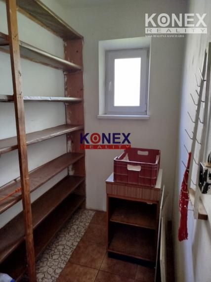 PEKNÝ Rodinný domček v meste SVIDNÍK NA PREDAJ