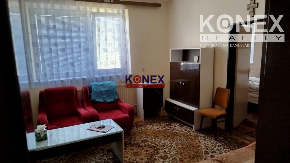 PEKNÝ Rodinný domček v meste SVIDNÍK NA PREDAJ