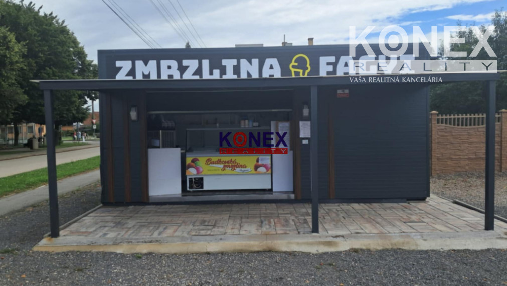 Na predaj - Zmrzlinový stánok vo Veľkých Trakanoch