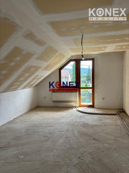 Dvojpodlažný priestranný dom na predaj - Sobrance – Komárovce