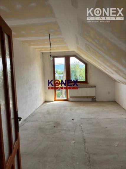 Dvojpodlažný priestranný dom na predaj - Sobrance – Komárovce