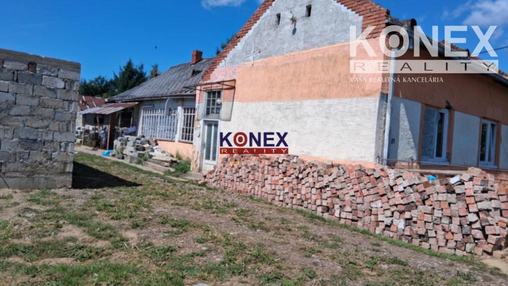 NA PREDAJ Rodinný dom a rozostavaná stavba – DRAHŇOV