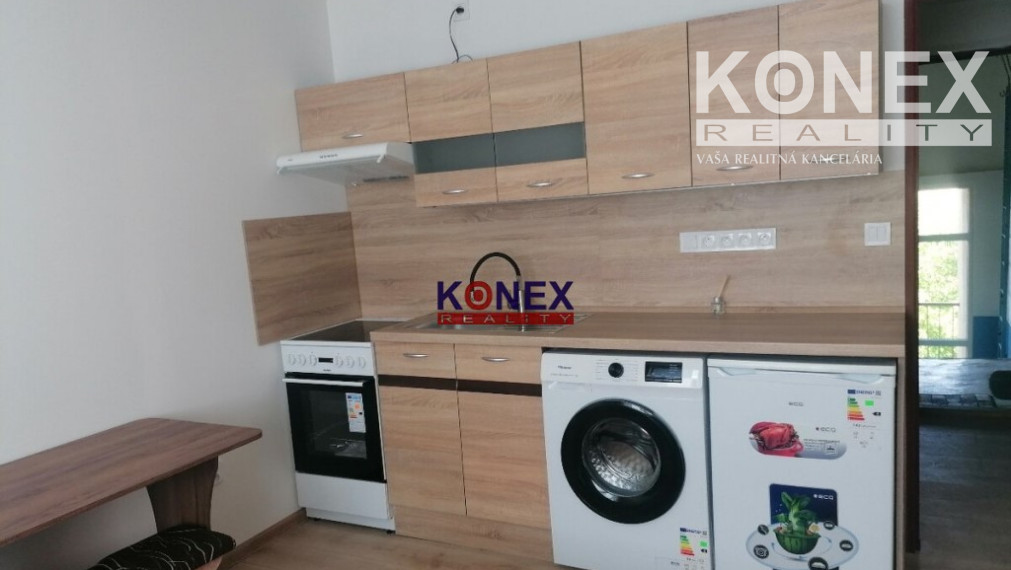 GARSÓNKA na predaj – VEĽKÉ KAPUŠANY