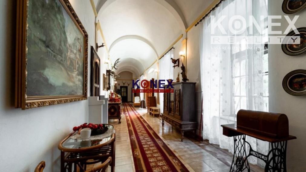 🌟 Exkluzívny historický kaštieľ s ubytovacími kapacitami a súkromným parkom 🌟