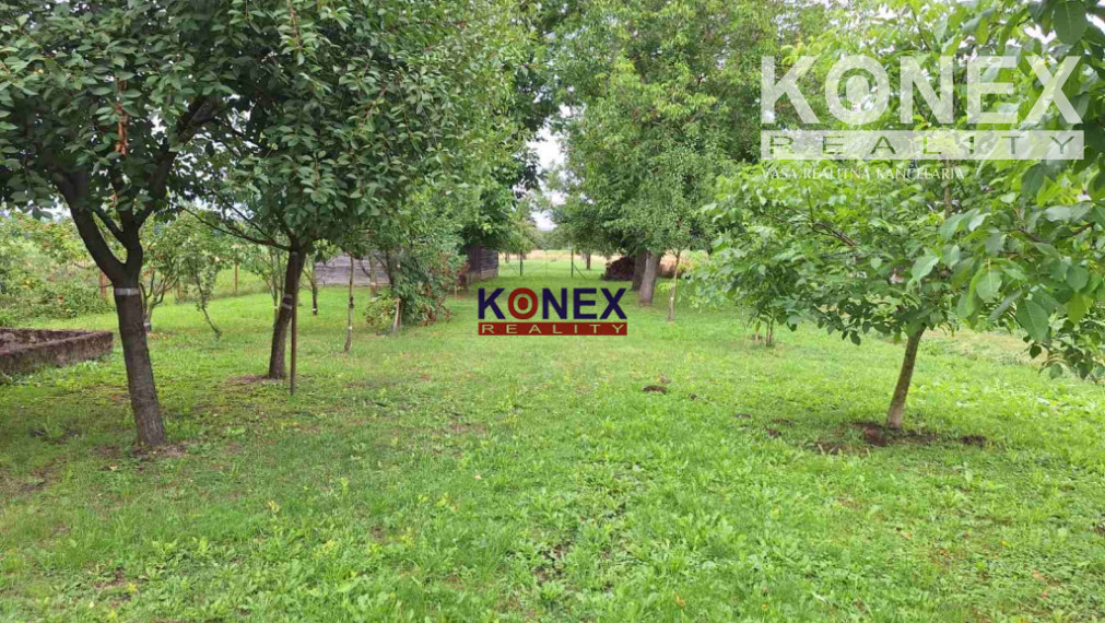 Rodinný dom v obci Jenkovce, 12 km od Sobraniec