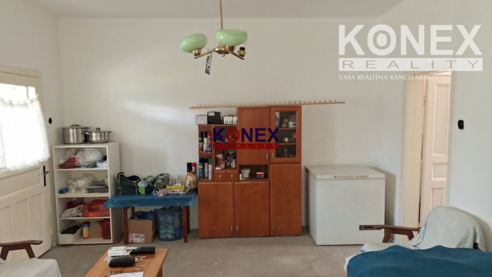 Rodinný dom v obci Jenkovce, 12 km od Sobraniec
