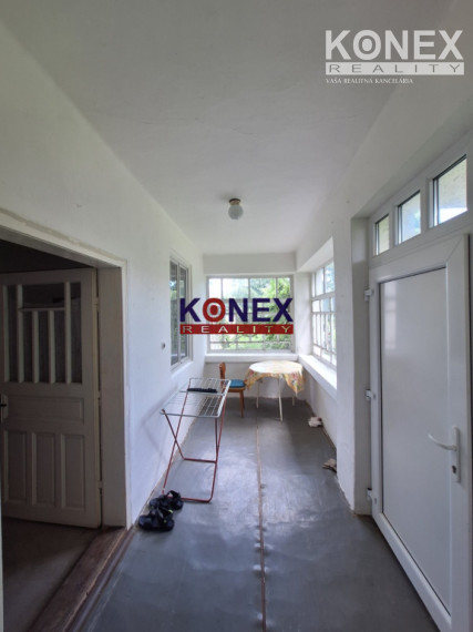 Rodinný dom v obci Jenkovce, 12 km od Sobraniec