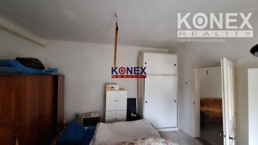 Rodinný dom v obci Jenkovce, 12 km od Sobraniec