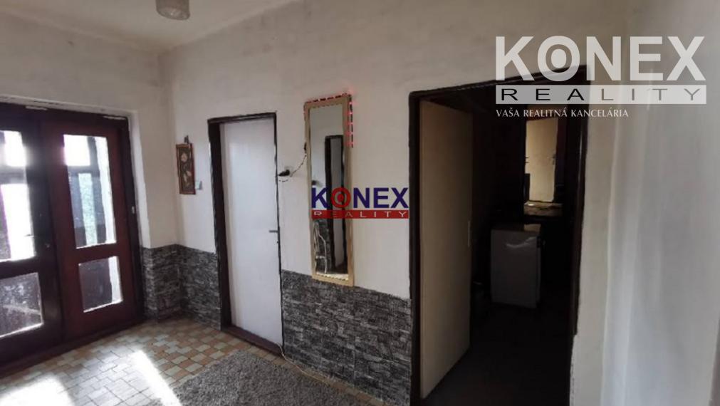 NA PREDAJ! Rodinný dom pri Veľkých Kapušanoch.