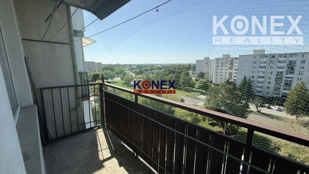 Slnečný 3-izbový byt v Michalovciach na ulici Hollého