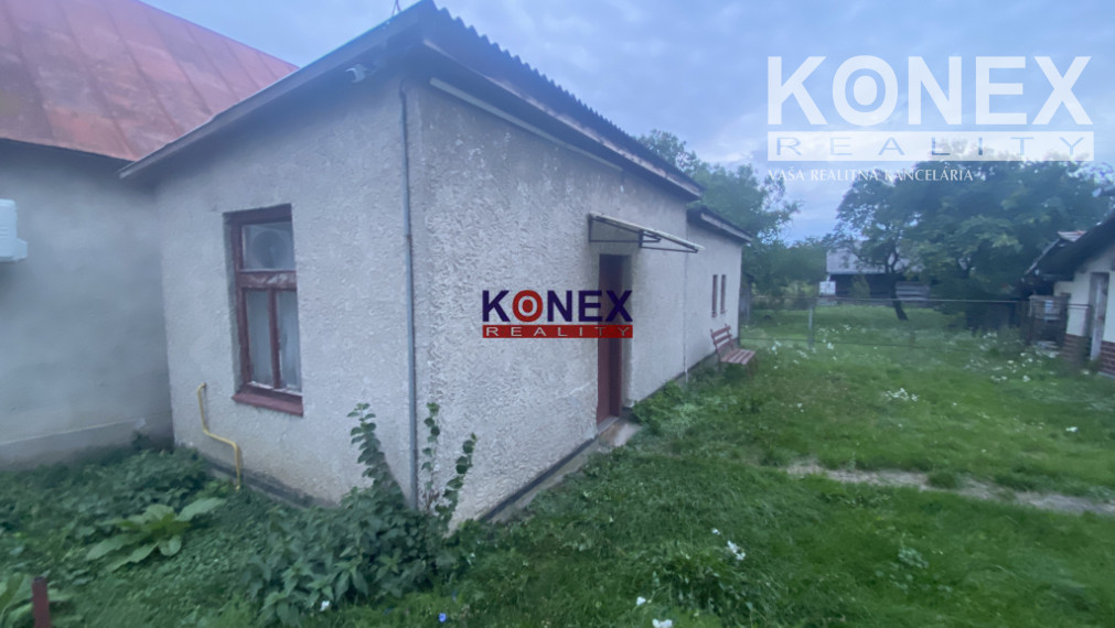 NOVÁ PONUKA – Poschodový rodinný dom v obci Choňkovce