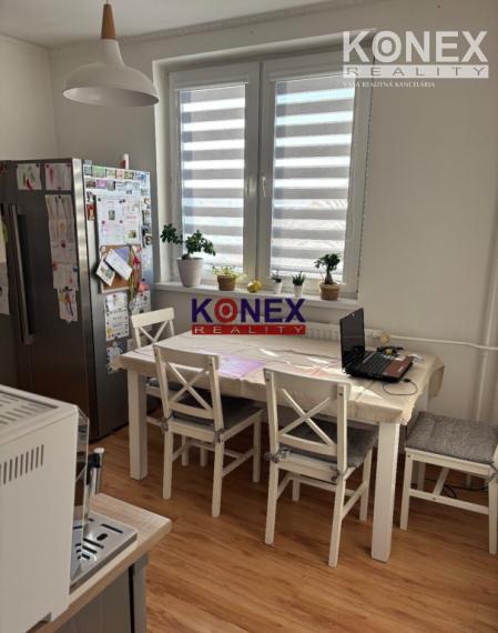 NA PREDAJ –  4-izbový byt TREBIŠOV