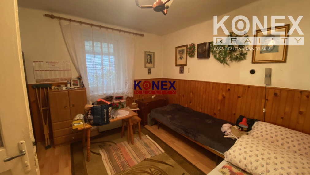 Zachovalý rodinný dom/chalupa SVÄTUŠ, okr. Sobrance