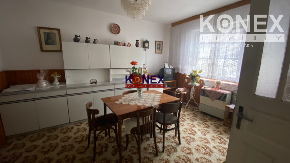 Zachovalý rodinný dom/chalupa SVÄTUŠ, okr. Sobrance