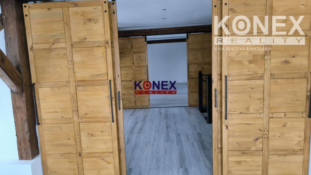 NA PREDAJ – 3-izbový podkrovný byt – Trebišov, Cukrovárska ul.