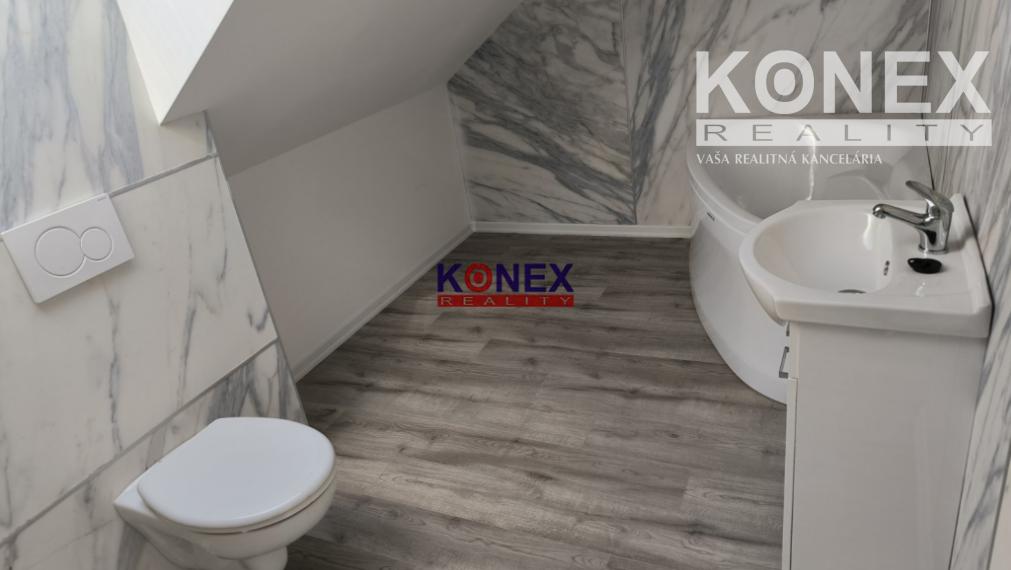 NA PREDAJ – 3-izbový podkrovný byt – Trebišov, Cukrovárska ul.