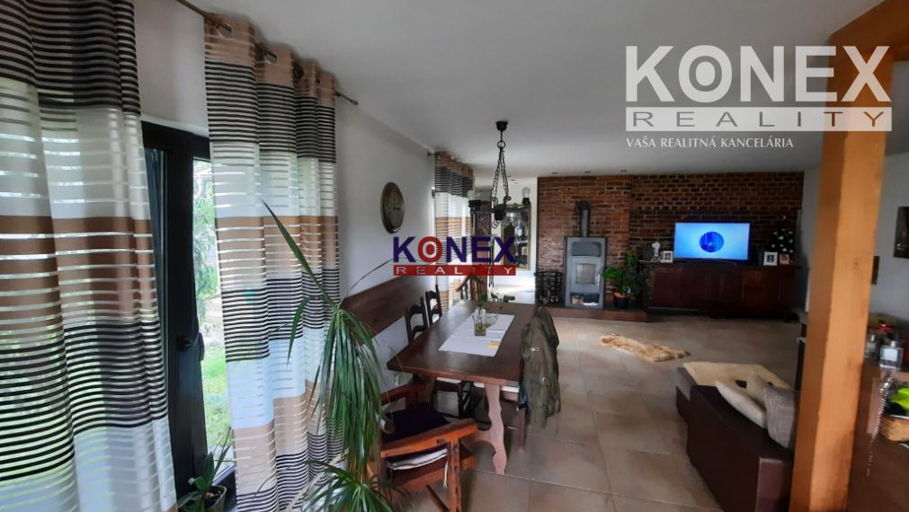 MODERNÝ RODINNÝ DOM v mestskej časti TOPOĽANY