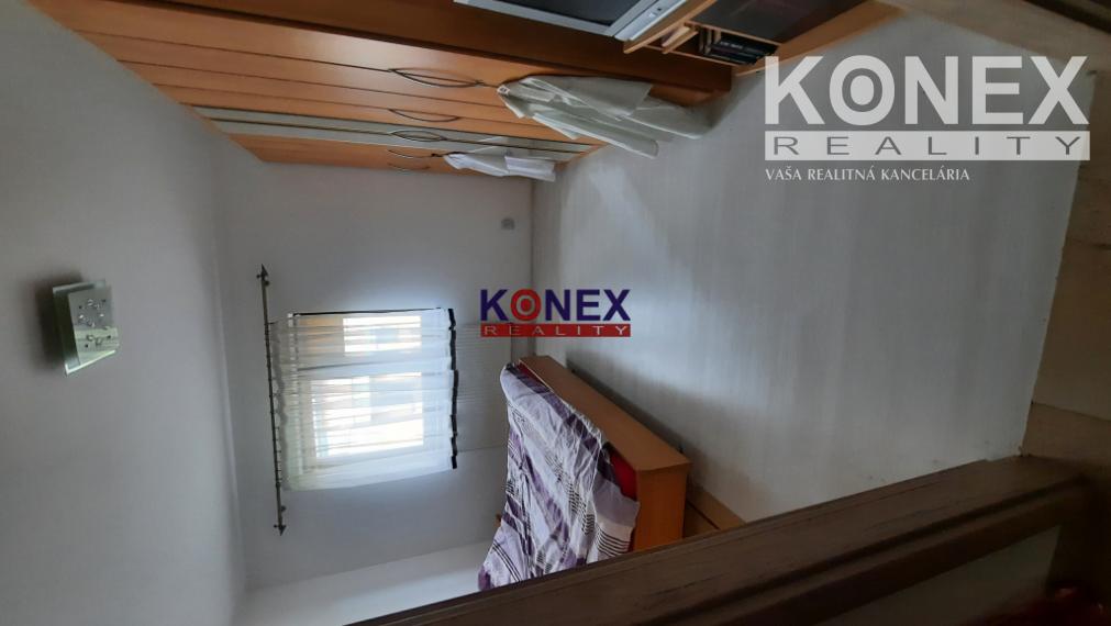 MODERNÝ RODINNÝ DOM v mestskej časti TOPOĽANY