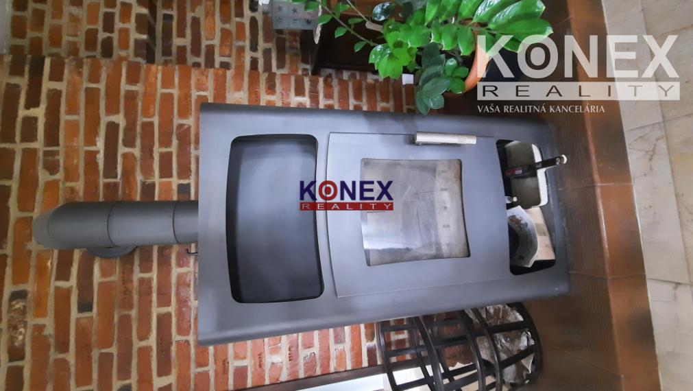 MODERNÝ RODINNÝ DOM v mestskej časti TOPOĽANY