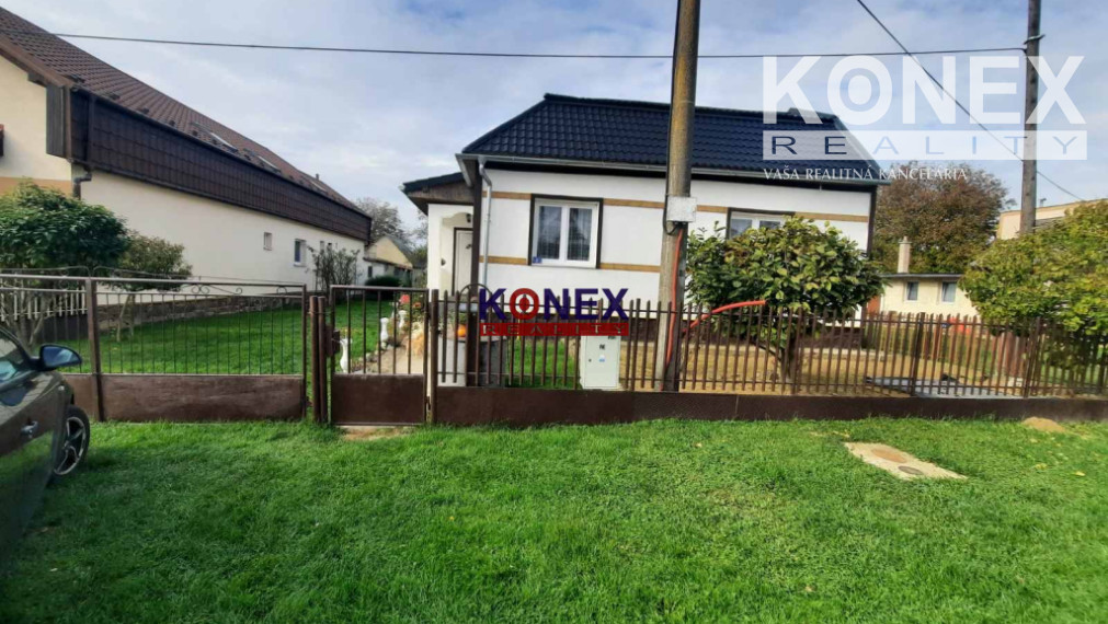 Na predaj RD s veľkým pozemkom SLIEPKOVCE