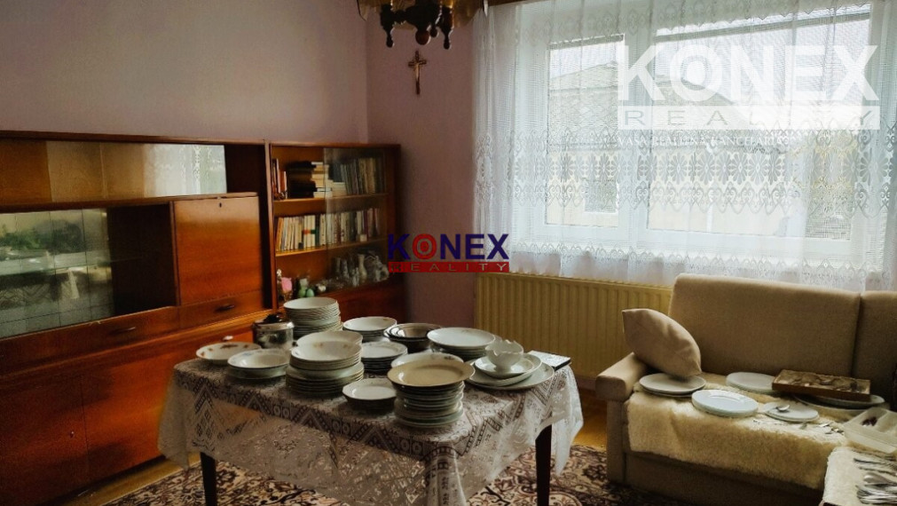 NA PREDAJ –  rodinný dom Hraň